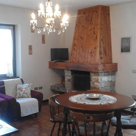 Apartament Casa Livia Maria Teglio Zewnętrze zdjęcie
