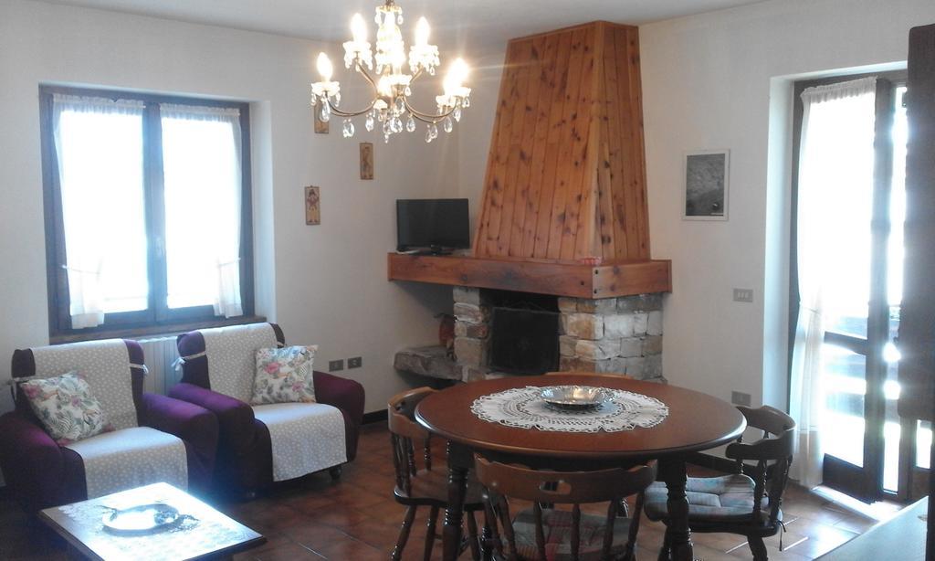 Apartament Casa Livia Maria Teglio Zewnętrze zdjęcie